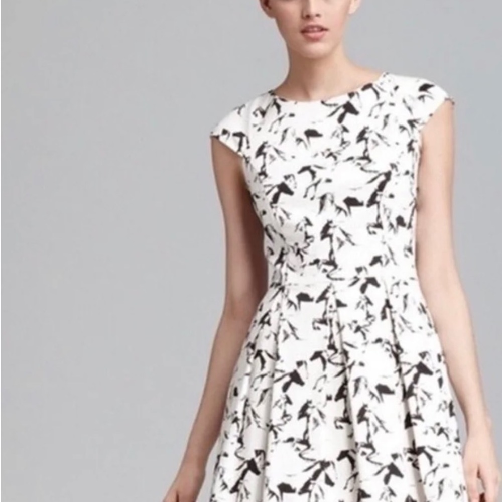 French connection size 8 white horse print mini dress